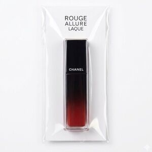 CHANEL PIN ROUGE ALLURE LAQUE VIP GIFT